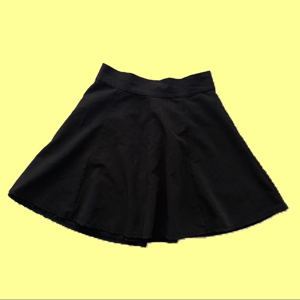brandy melville black skater skirt